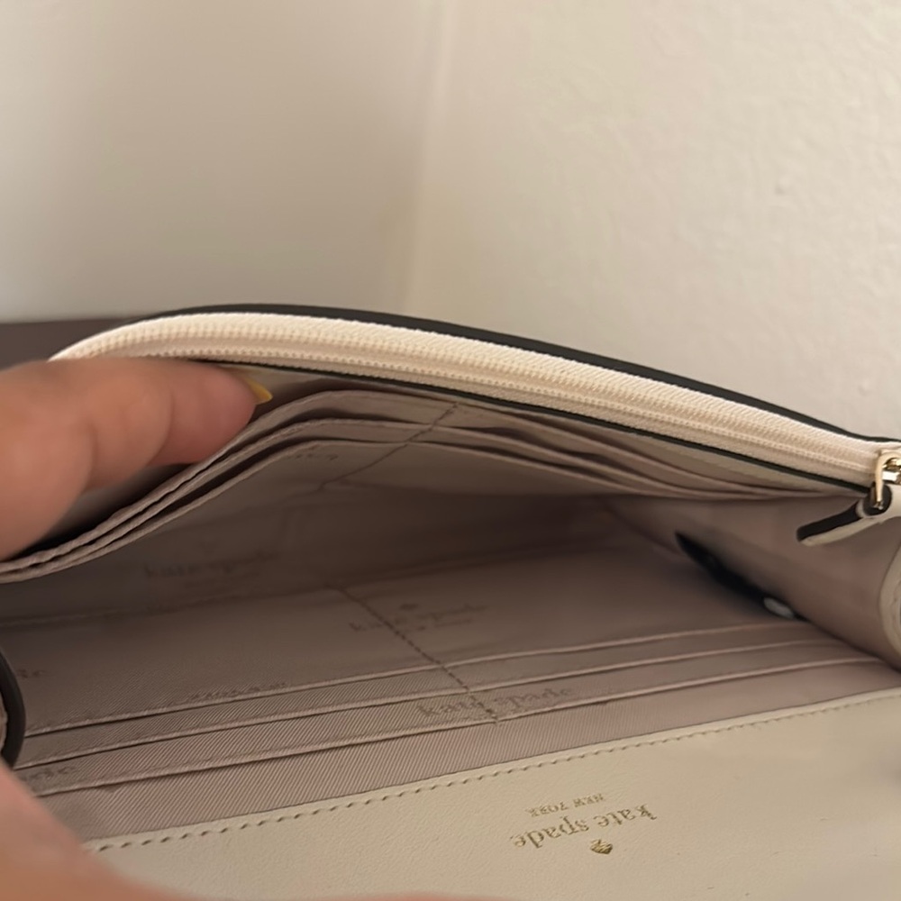 Kate Spade Cream Leather Crossbody - Picture 3 of 3